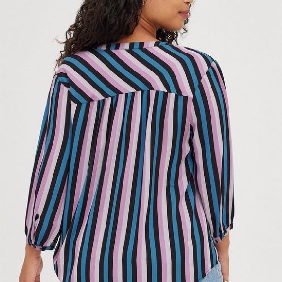 Torrid Georgette Bow Tie Blouse Size 1 / 1X equivalent - Picture 3 of 10